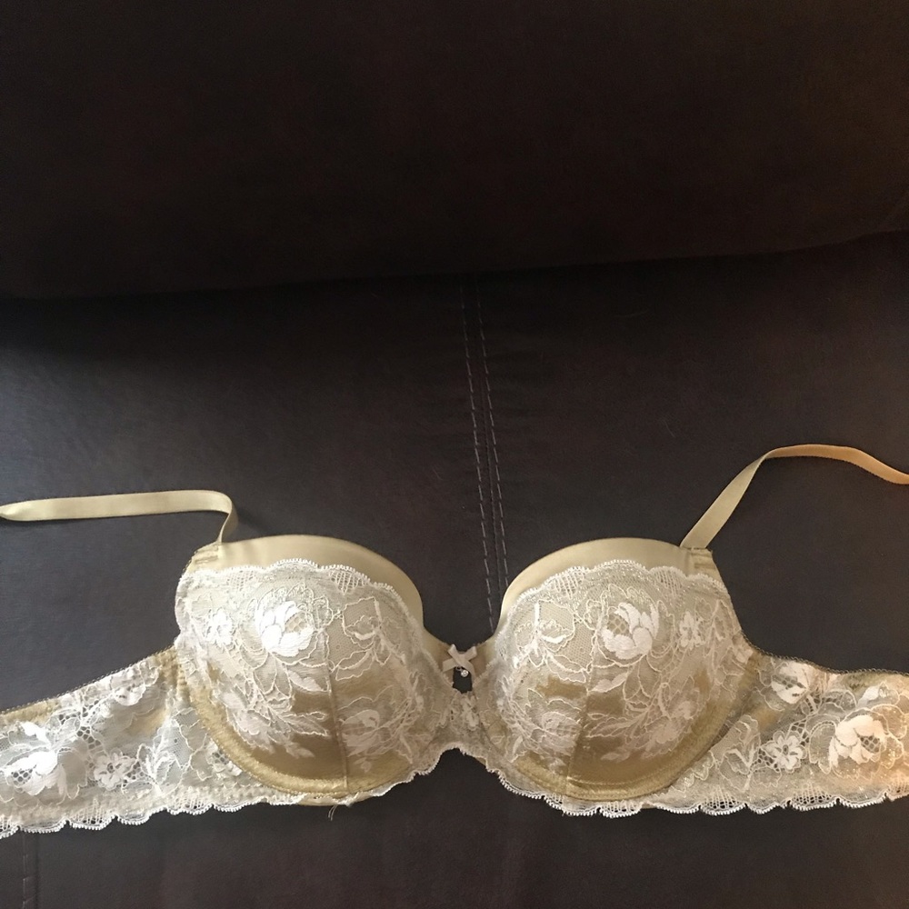 Victoria’s Secret 36C Dream Angels Lined Demi Bra